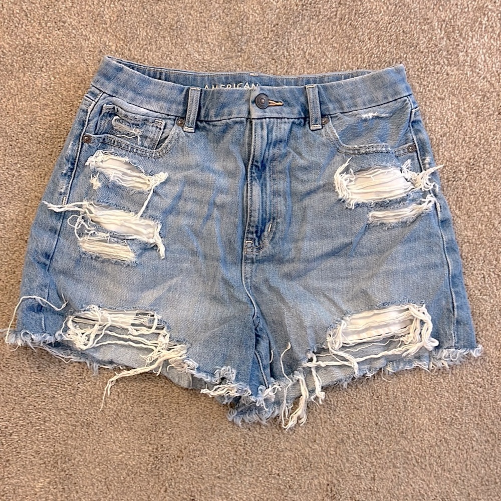 American Eagle Curvy Mom Short
